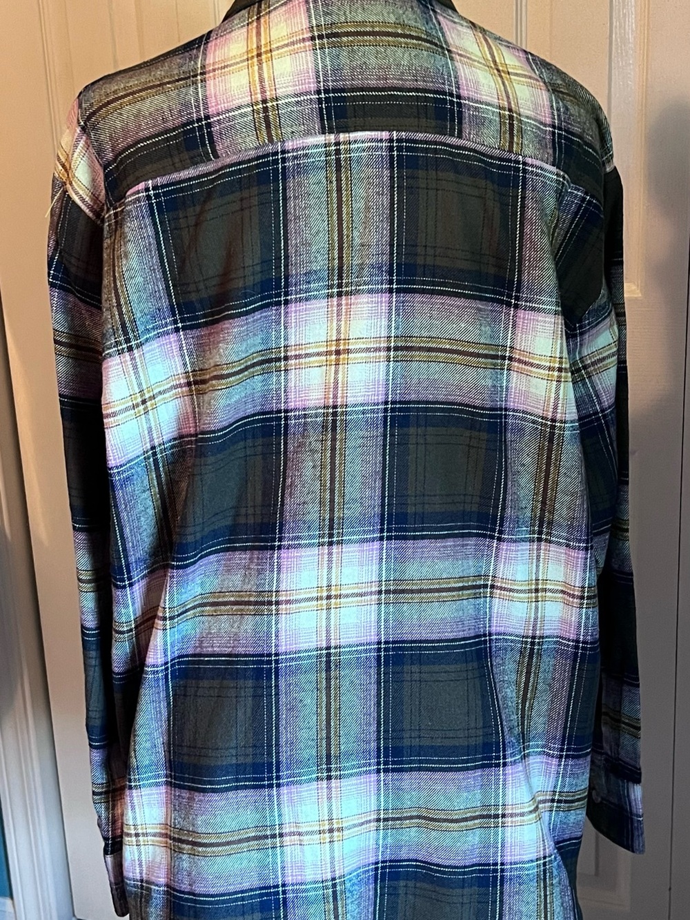 Old Navy Plaid Button-Down Shirt Women’s Size Medium Rustic Fall Gorpcore - Picture 6 of 12